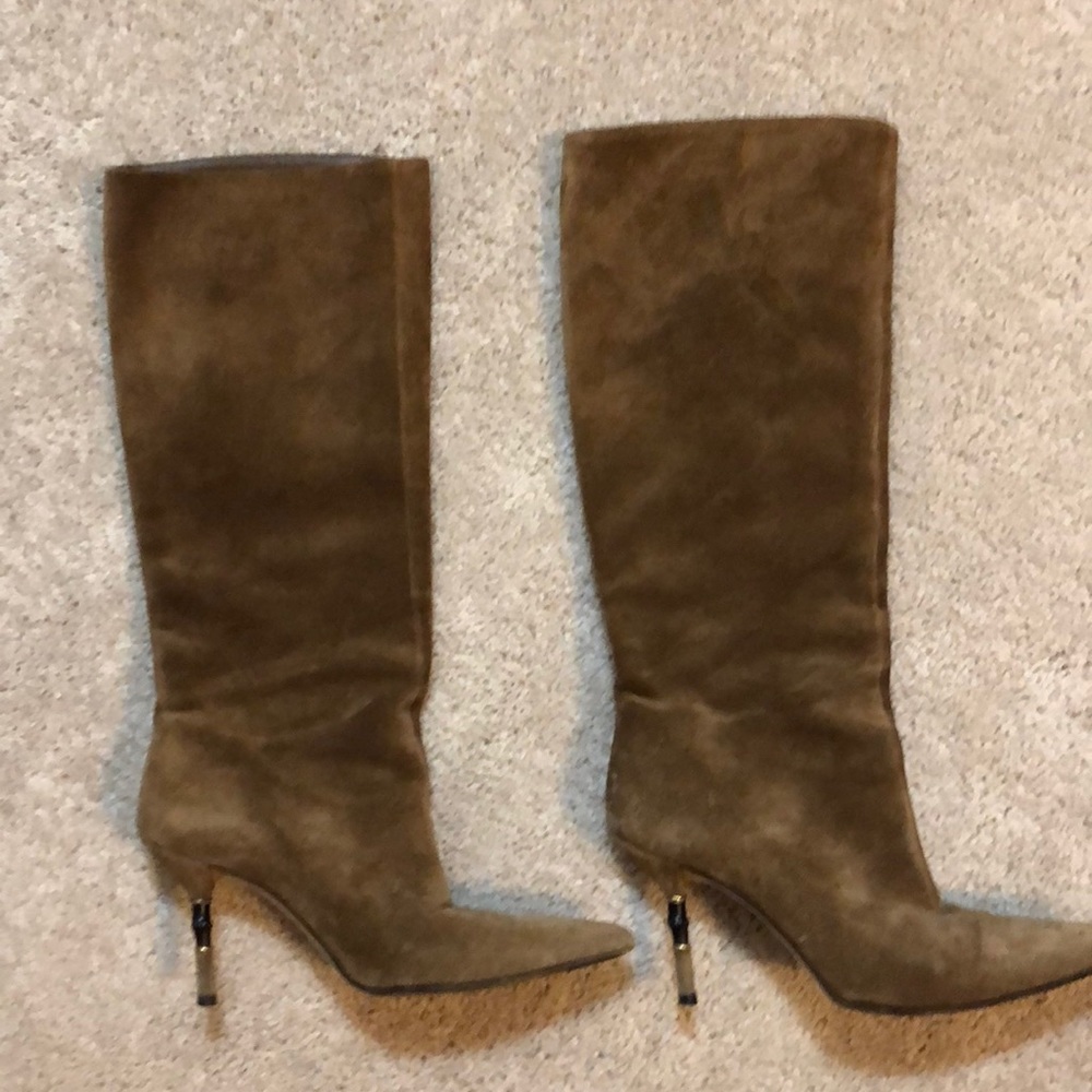 Gucci  Brown Suede Boots